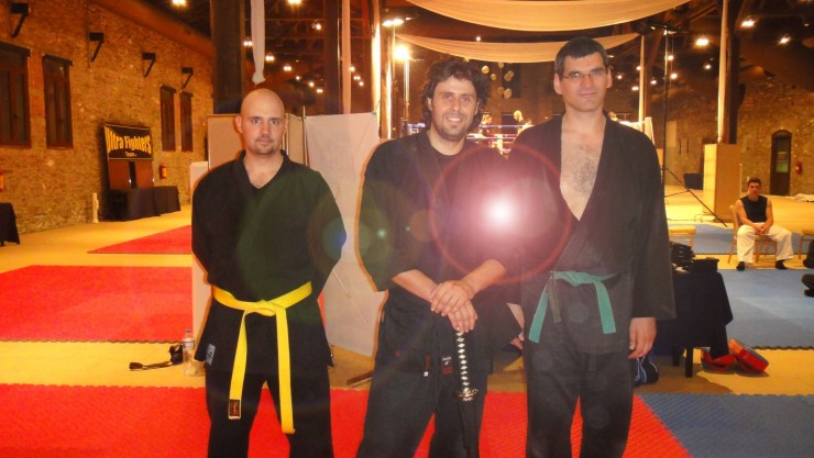 Instructor George Karakostas with the students of the presentation